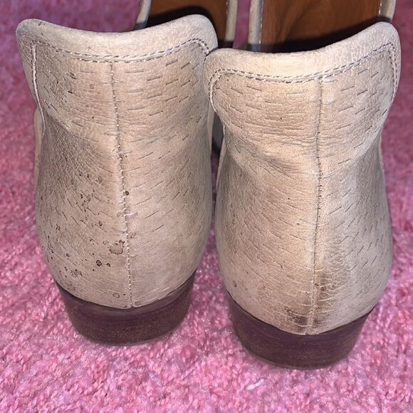 Lucky Brand Baley Ankle Booties - Picture 4 of 8